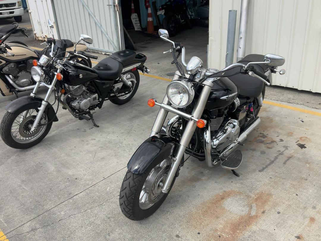 Photo '3' of Triumph BONNEVILLE AMERICA A3 MK6 Photo '3' of Triumph BONNEVILLE AMERICA A3 MK6