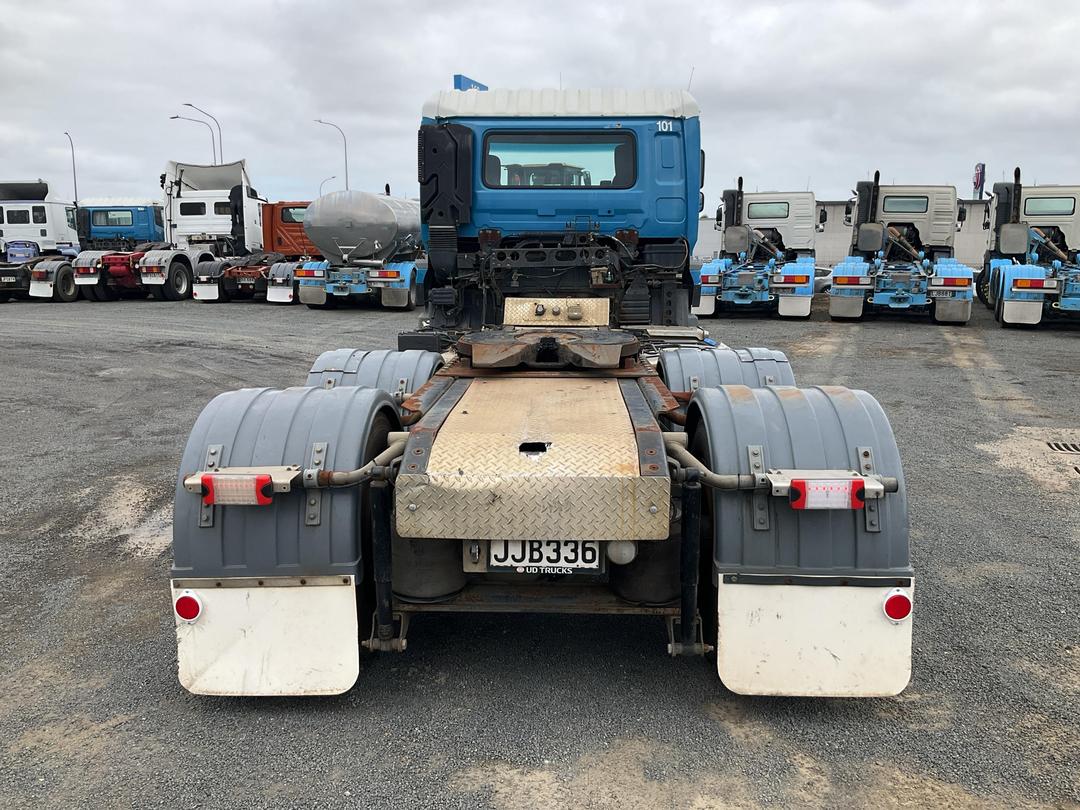 Photo '5' of UD Trucks GW26420 Tractor Unit