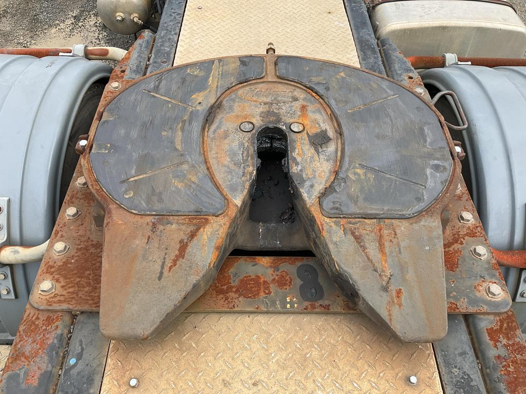 Photo '20' of UD Trucks GW26420 Tractor Unit