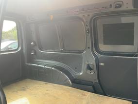 Photo '20' of Volkswagen Caddy