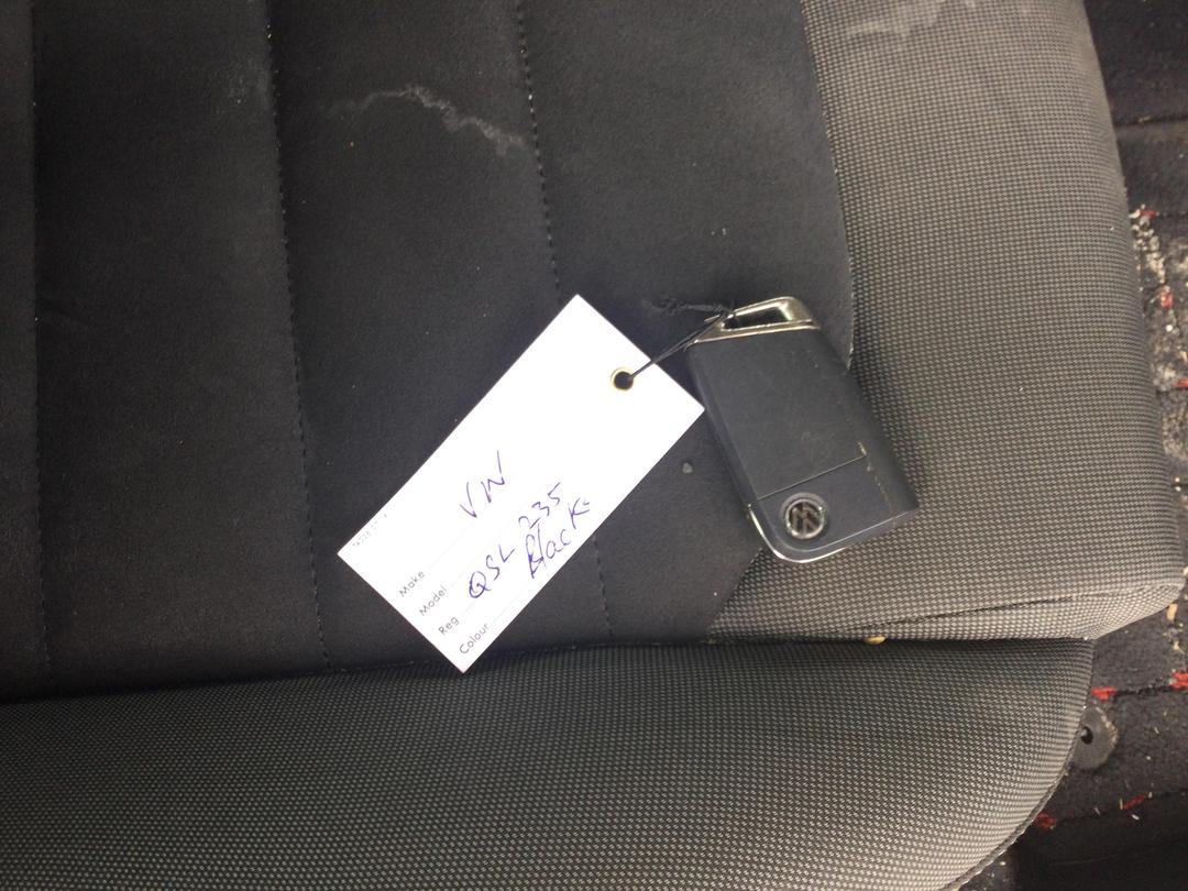 Photo '21' of Volkswagen Golf