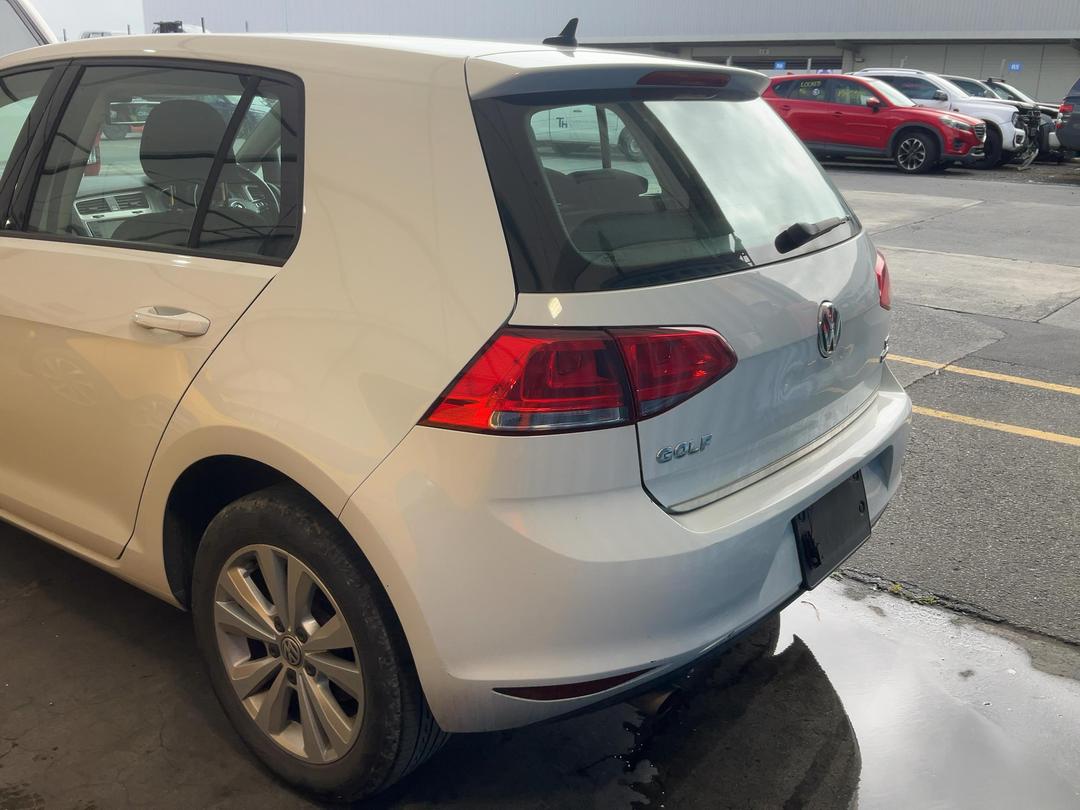 Photo '5' of Volkswagen Golf 1.2 / 77KW (DSG) Photo '5' of Volkswagen Golf 1.2 / 77KW (DSG)