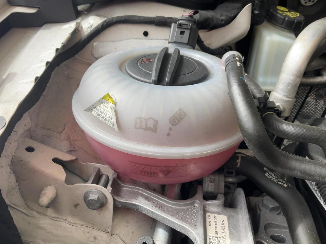 Photo '18' of Volkswagen Golf 1.2 / 77KW (DSG) Photo '18' of Volkswagen Golf 1.2 / 77KW (DSG)