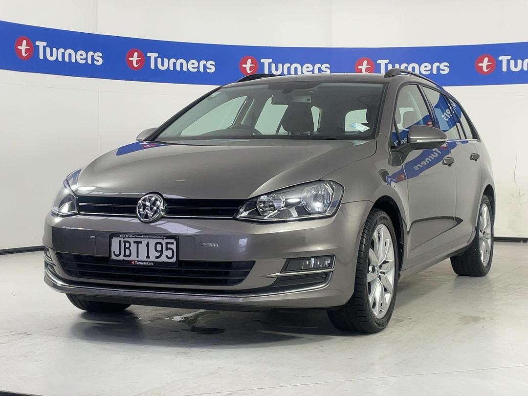 Photo '4' of Volkswagen Golf