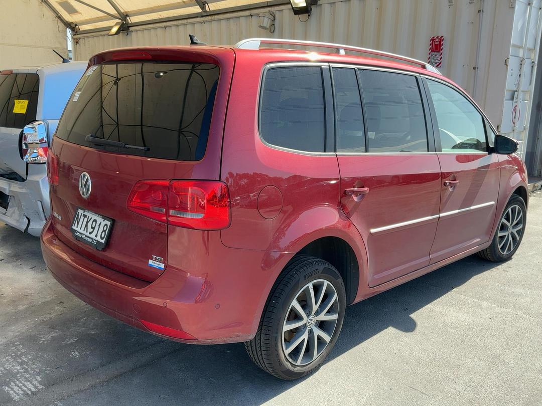 Photo '5' of Volkswagen Golf Touran
