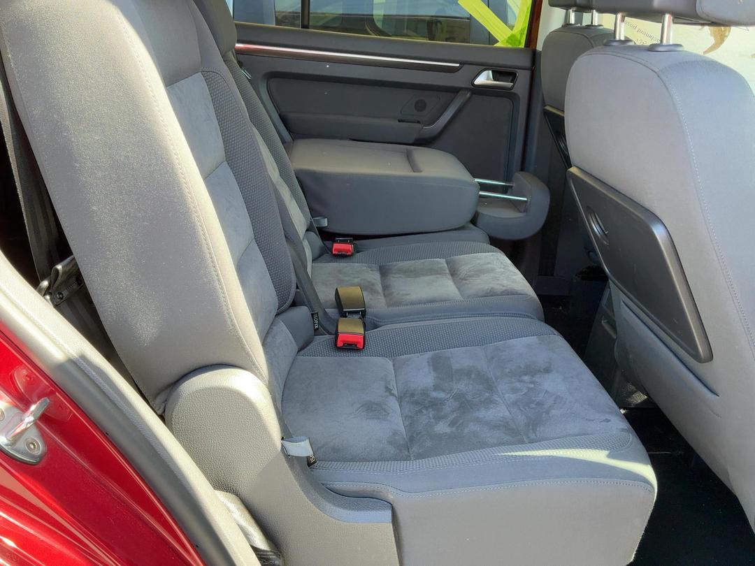 Photo '9' of Volkswagen Golf Touran