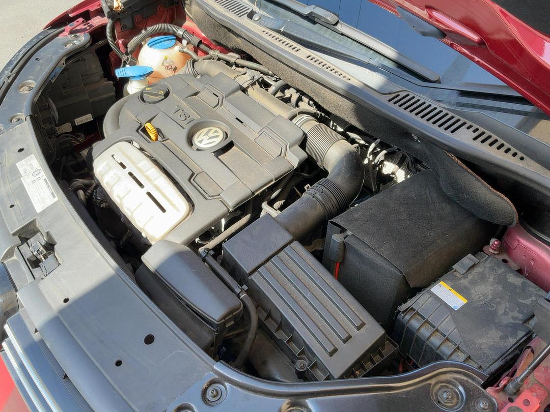 Photo '12' of Volkswagen Golf Touran