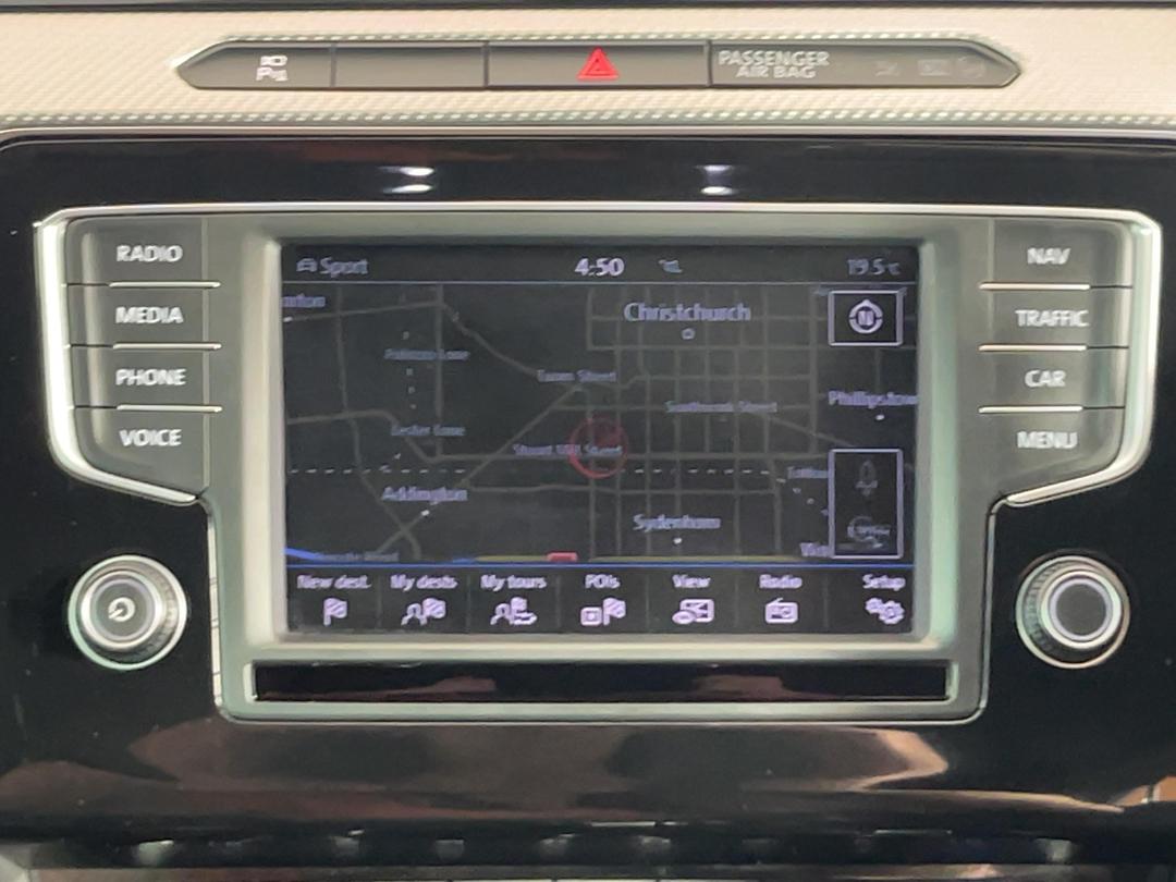 Photo '23' of Volkswagen Passat