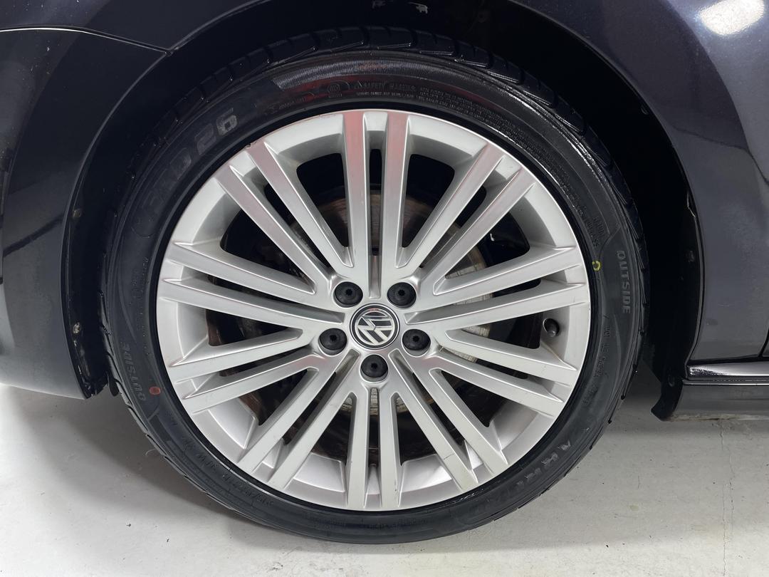 Photo '10' of Volkswagen Polo