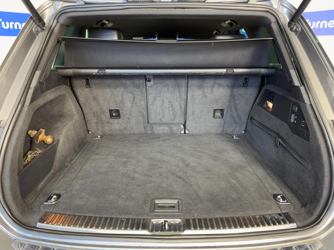 Photo '14' of Volkswagen Touareg