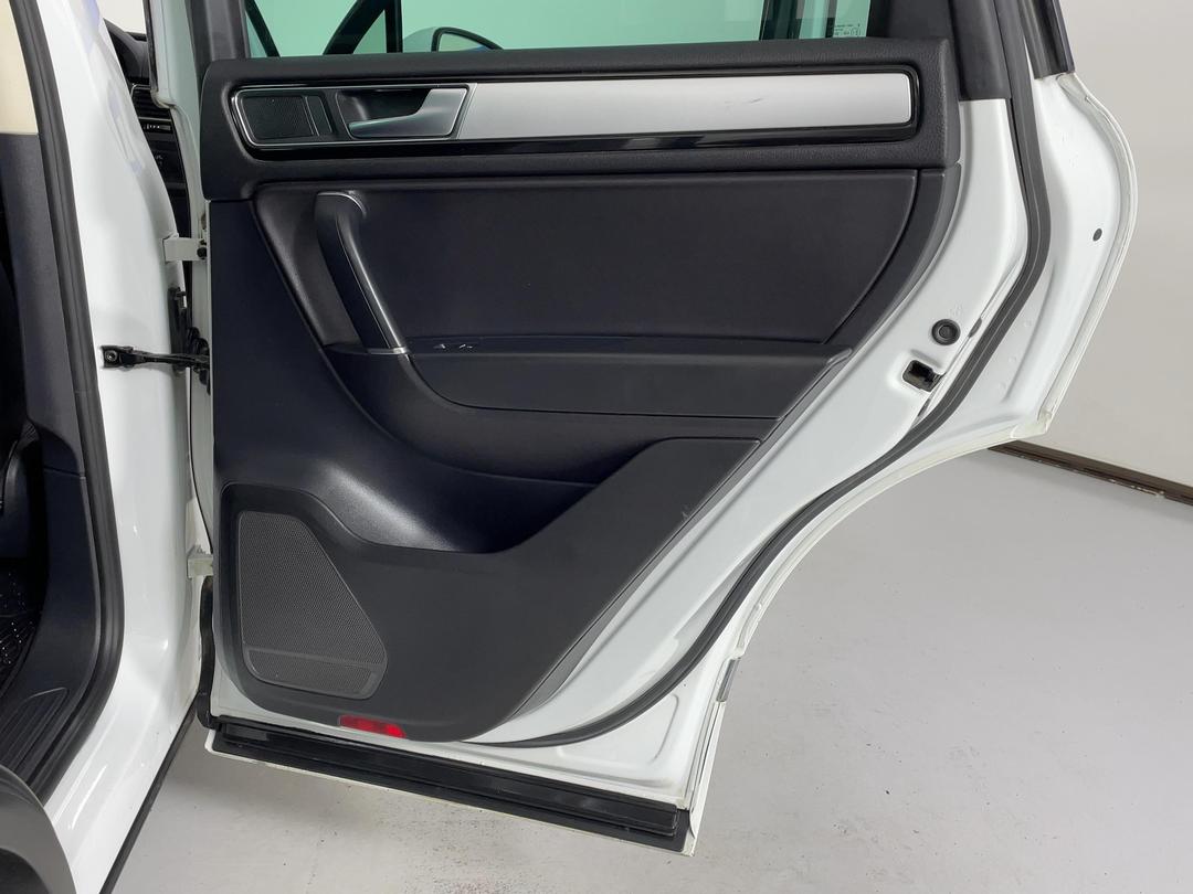 Photo '19' of Volkswagen Touareg