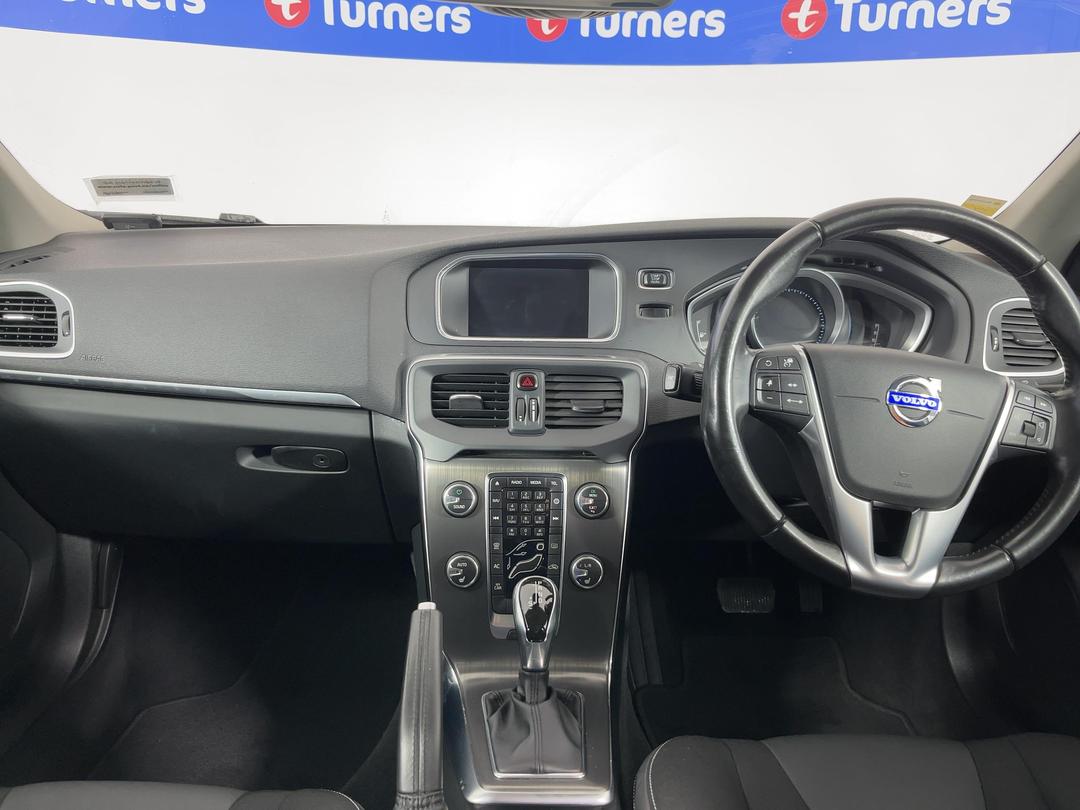 Photo '17' of Volvo V40