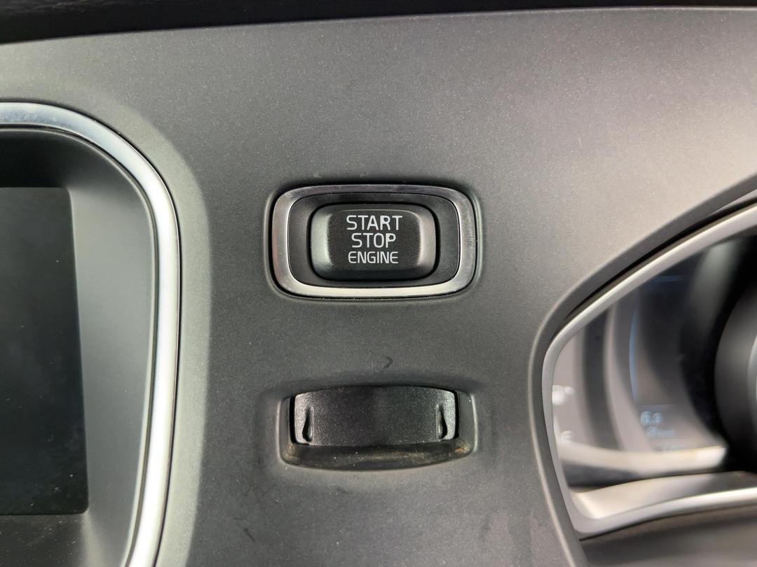 Photo '26' of Volvo V40