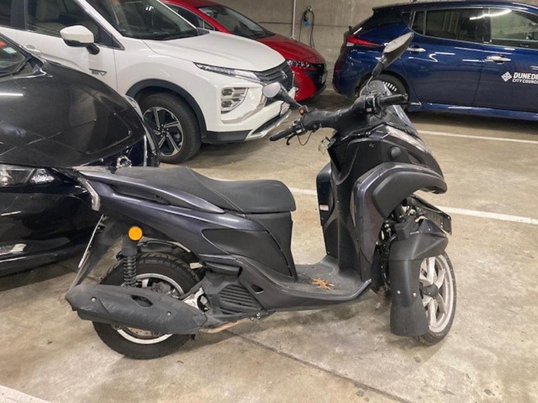 Photo '2' of Yamaha MW 125F