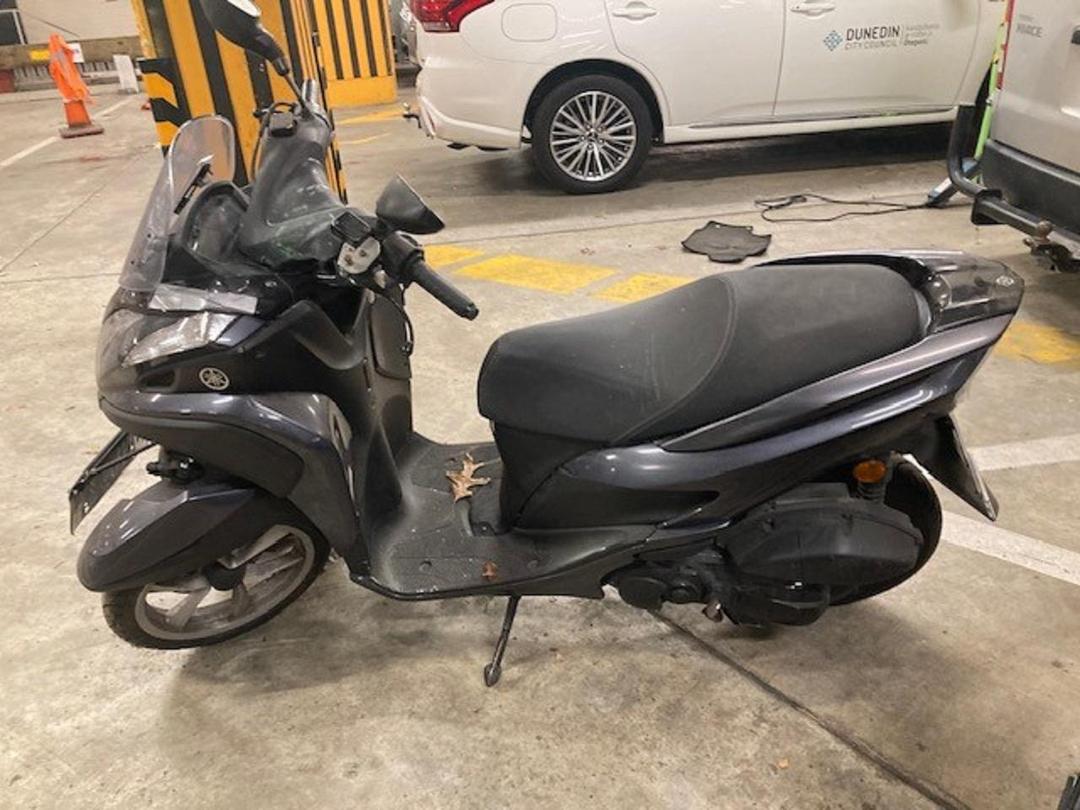 Photo '5' of Yamaha MW 125F