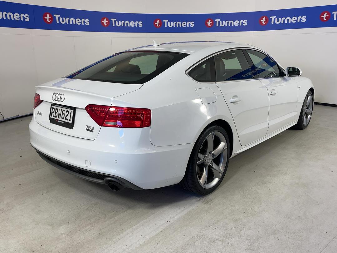 Photo '7' of Audi A5
