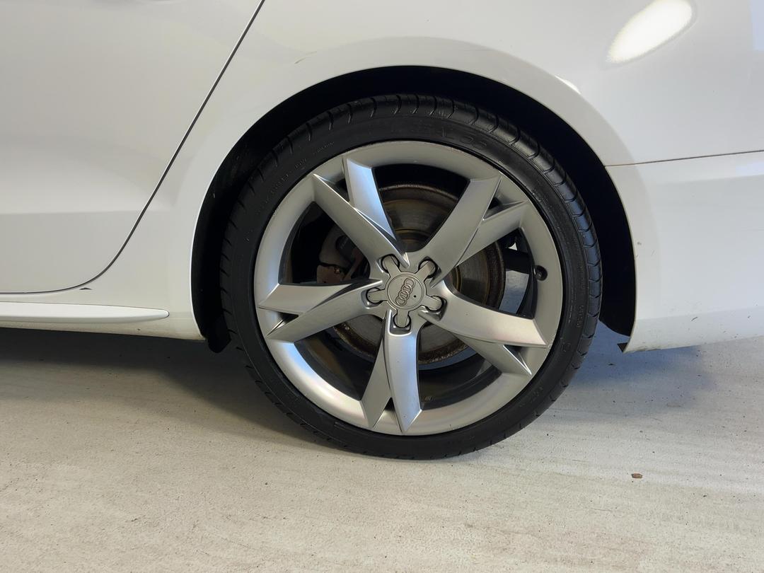 Photo '11' of Audi A5