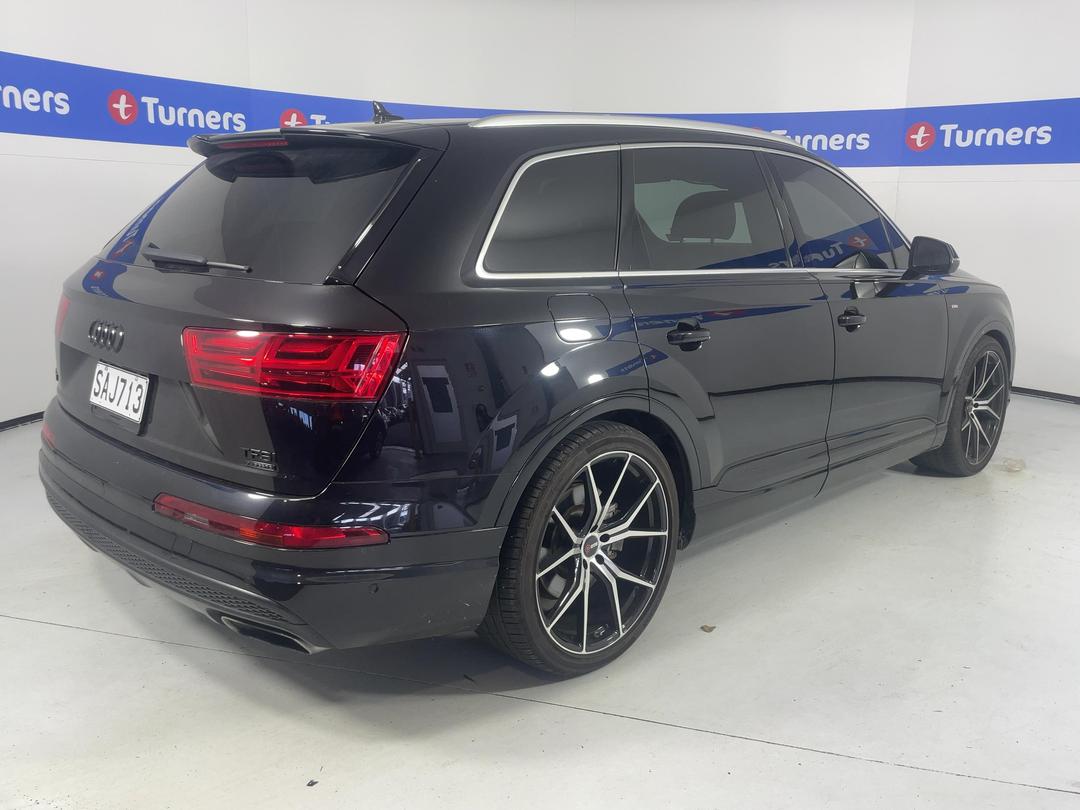 Photo '7' of Audi Q7