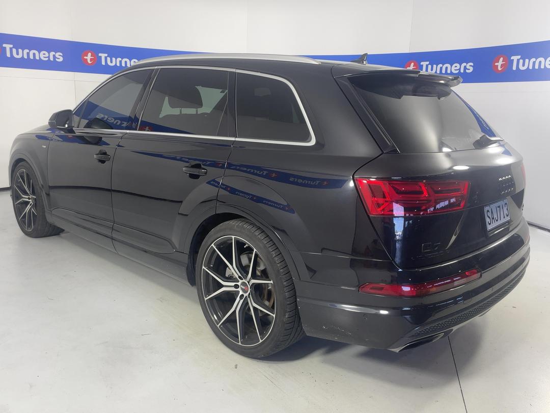 Photo '5' of Audi Q7