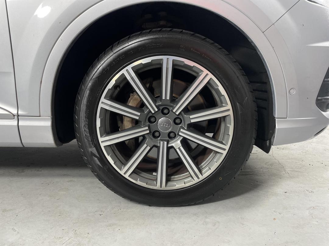 Photo '9' of Audi Q7