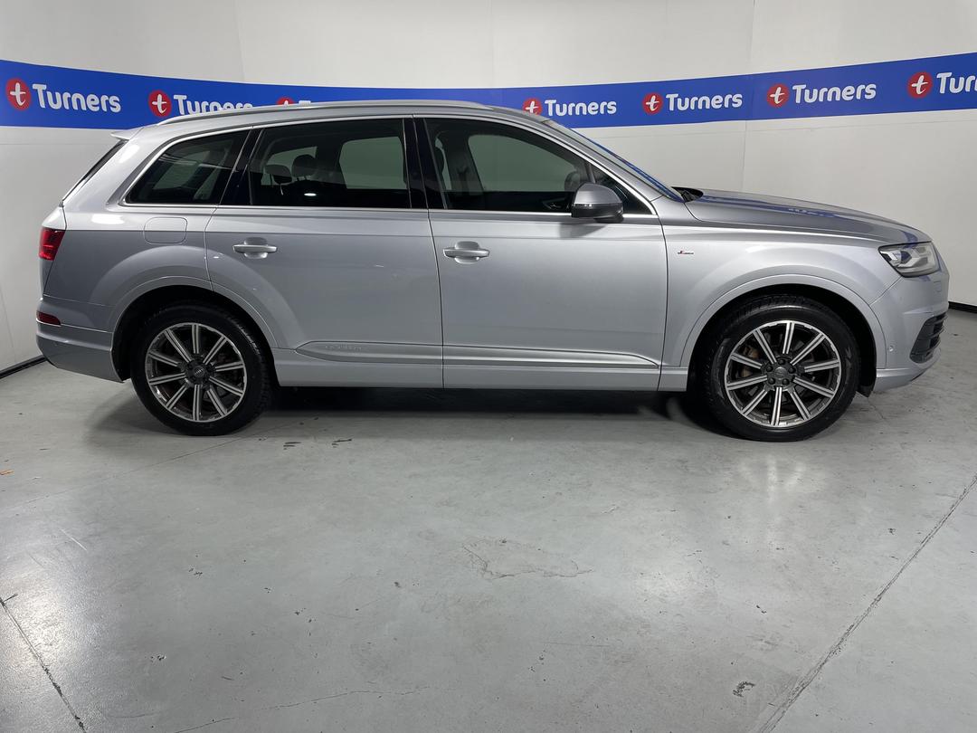 Photo '23' of Audi Q7