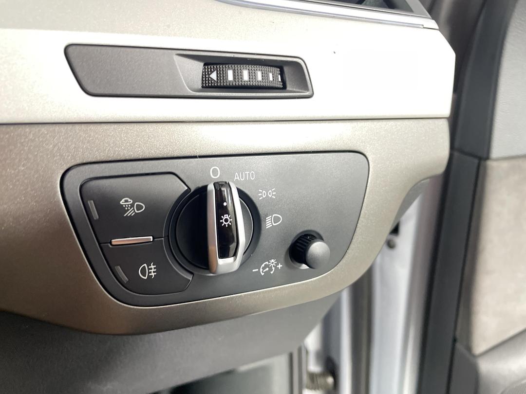 Photo '32' of Audi Q7