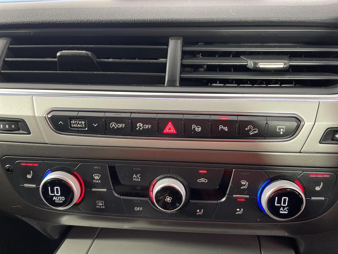 Photo '36' of Audi Q7