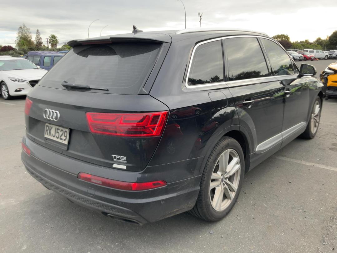 Photo '2' of Audi Q7