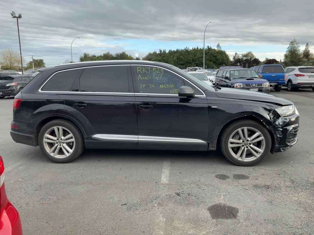 Photo '3' of Audi Q7