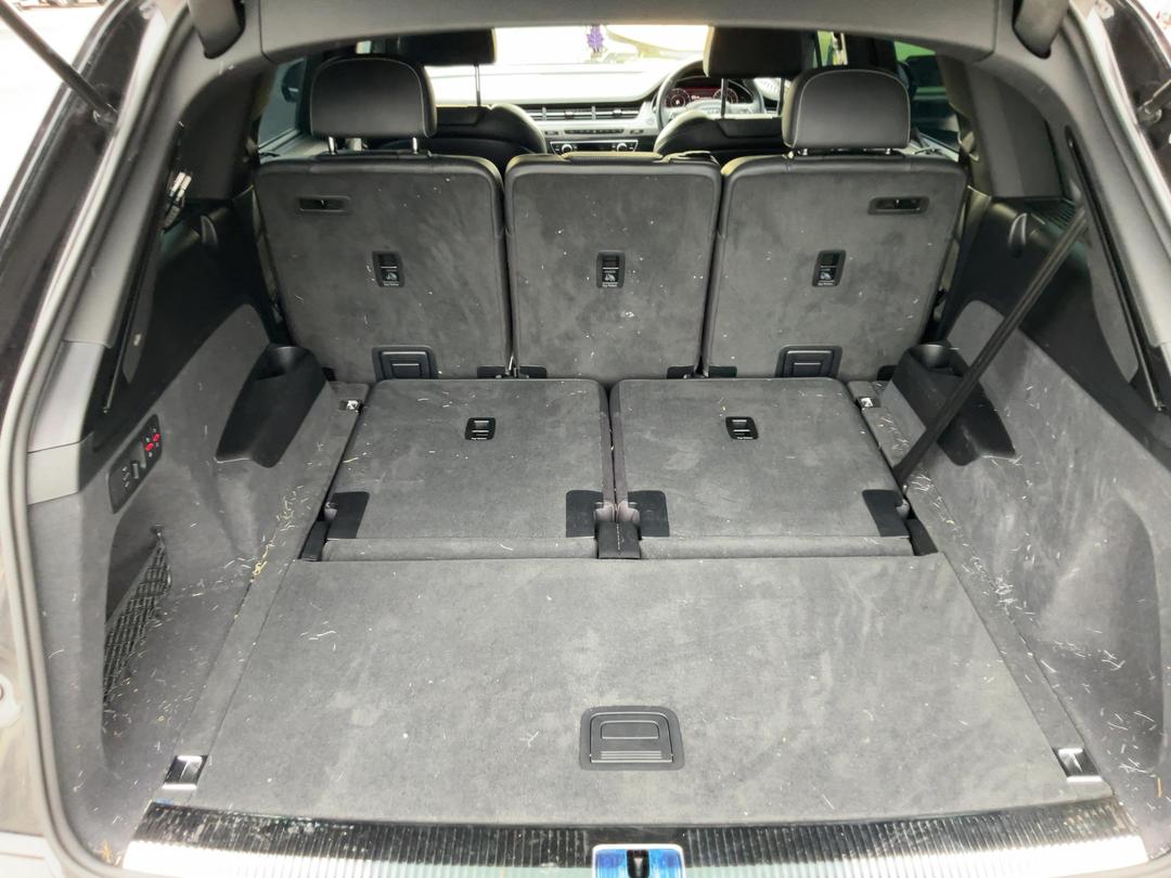 Photo '25' of Audi Q7