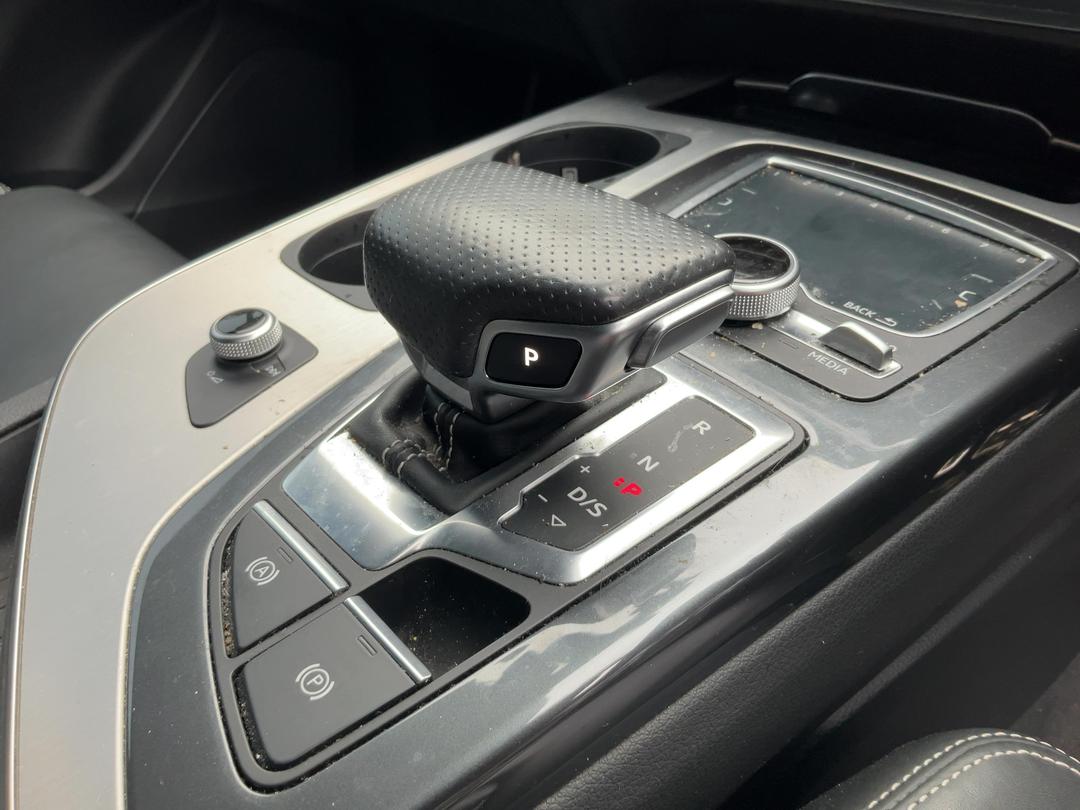 Photo '15' of Audi Q7