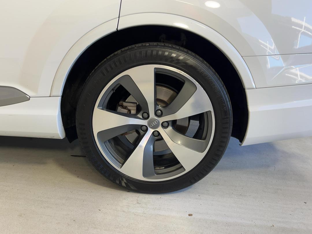 Photo '11' of Audi Q7