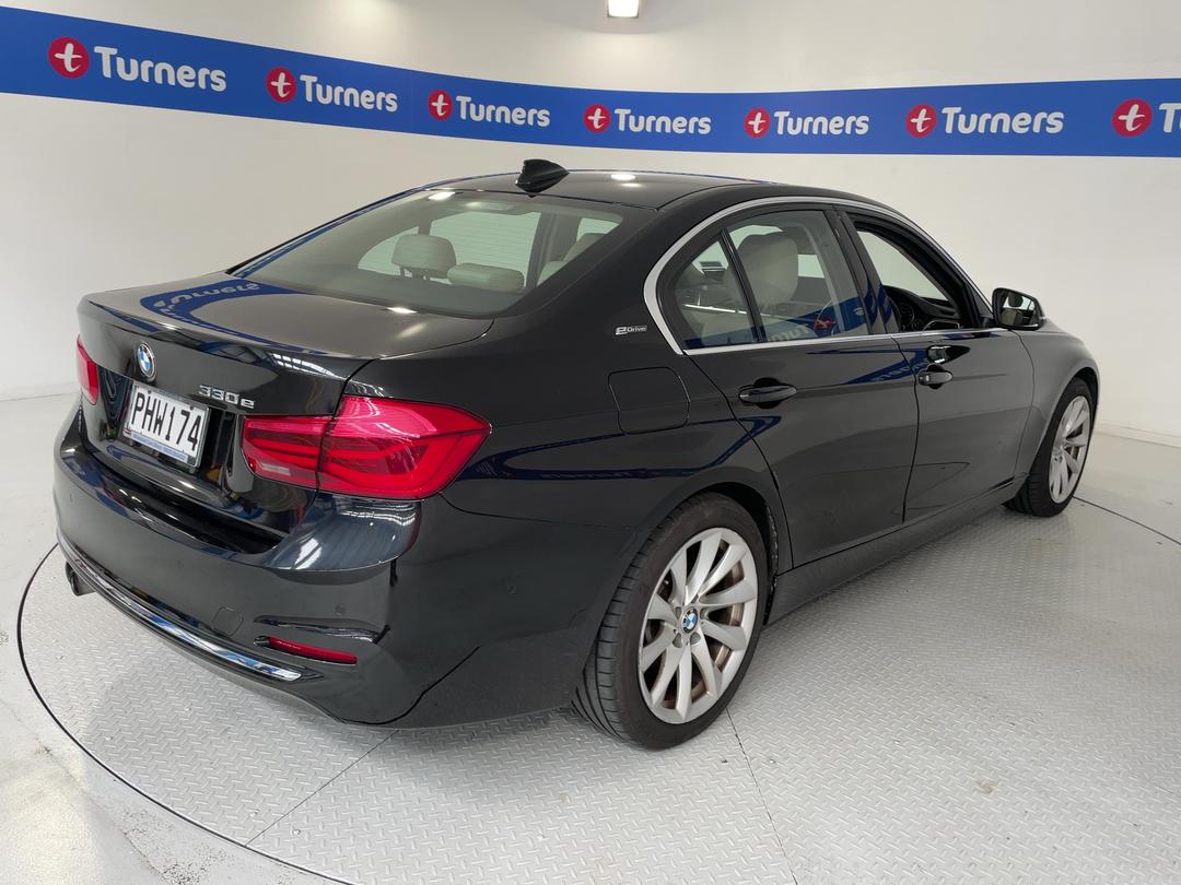 Photo '7' of BMW 330E