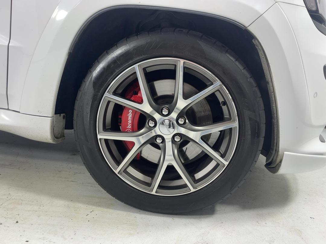 Photo '9' of Chrysler Jeep Grand Cherokee