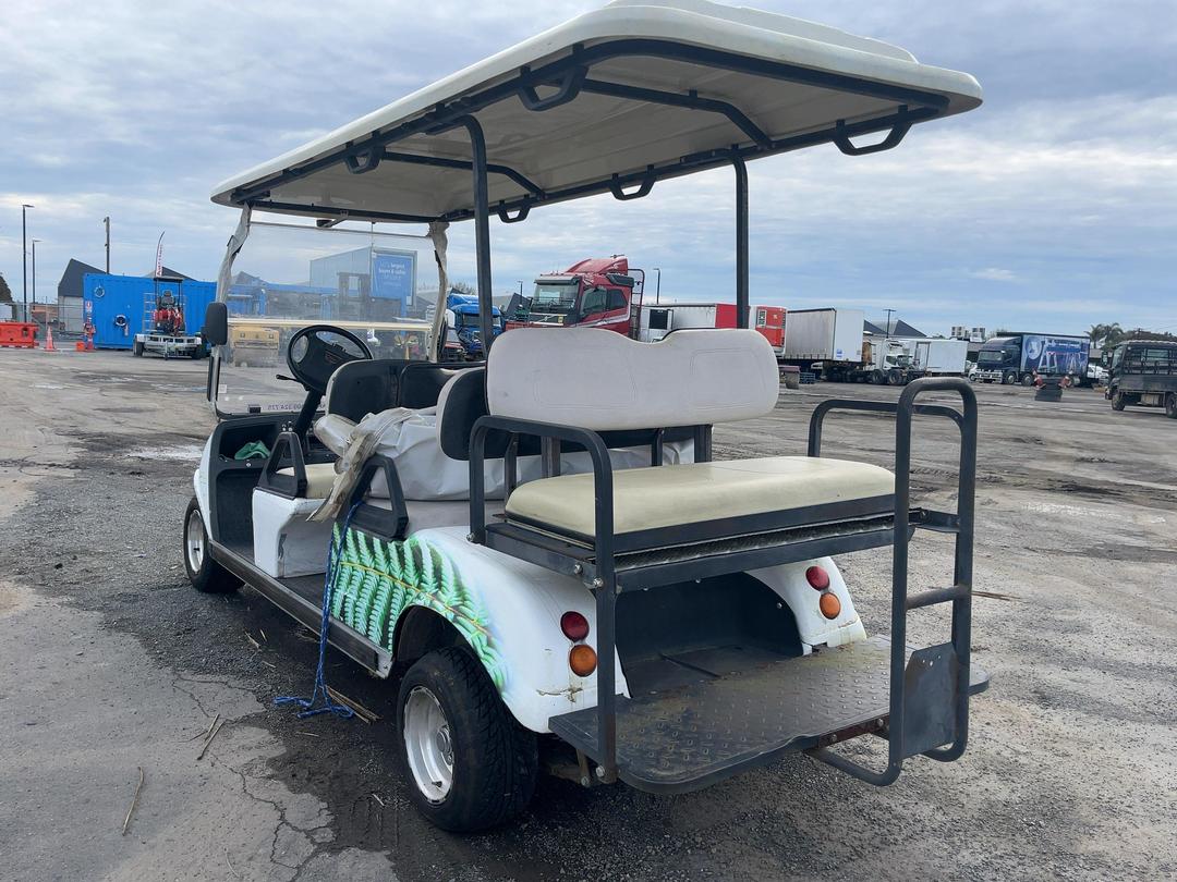 Photo '6' of Circa HDK Carrier 4+2 Golf Cart
