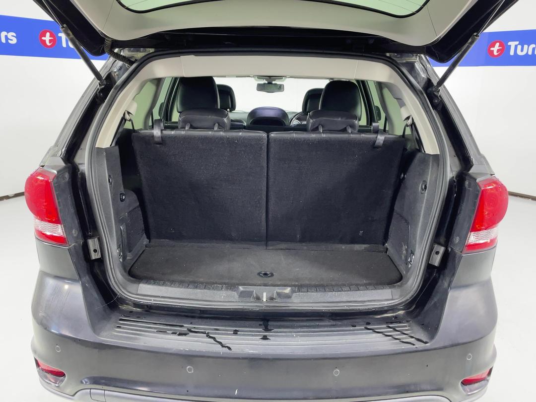 Photo '14' of Dodge Journey