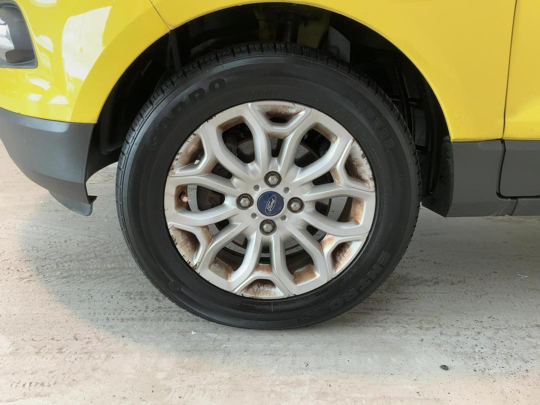 Photo '10' of Ford Ecosport