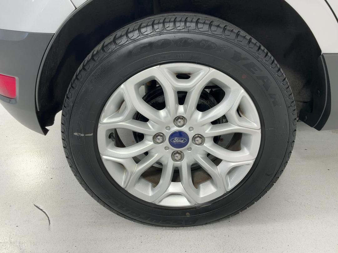 Photo '12' of Ford Ecosport