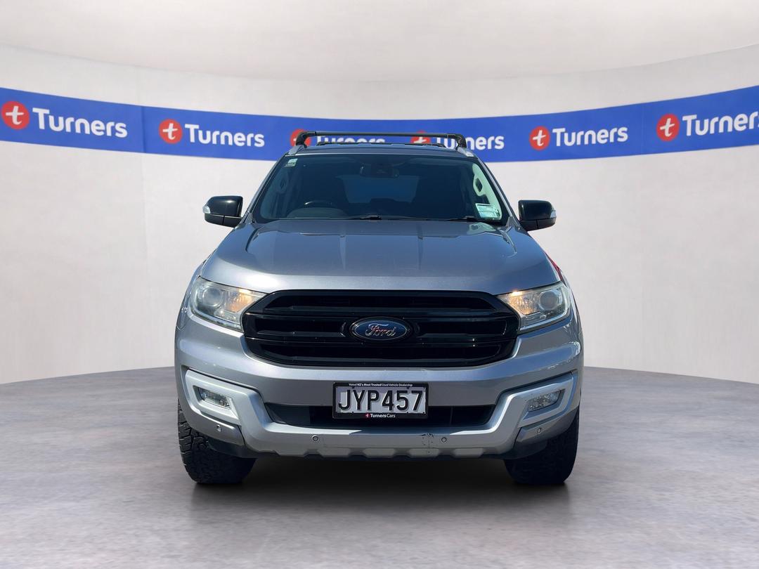 Photo '2' of Ford Everest