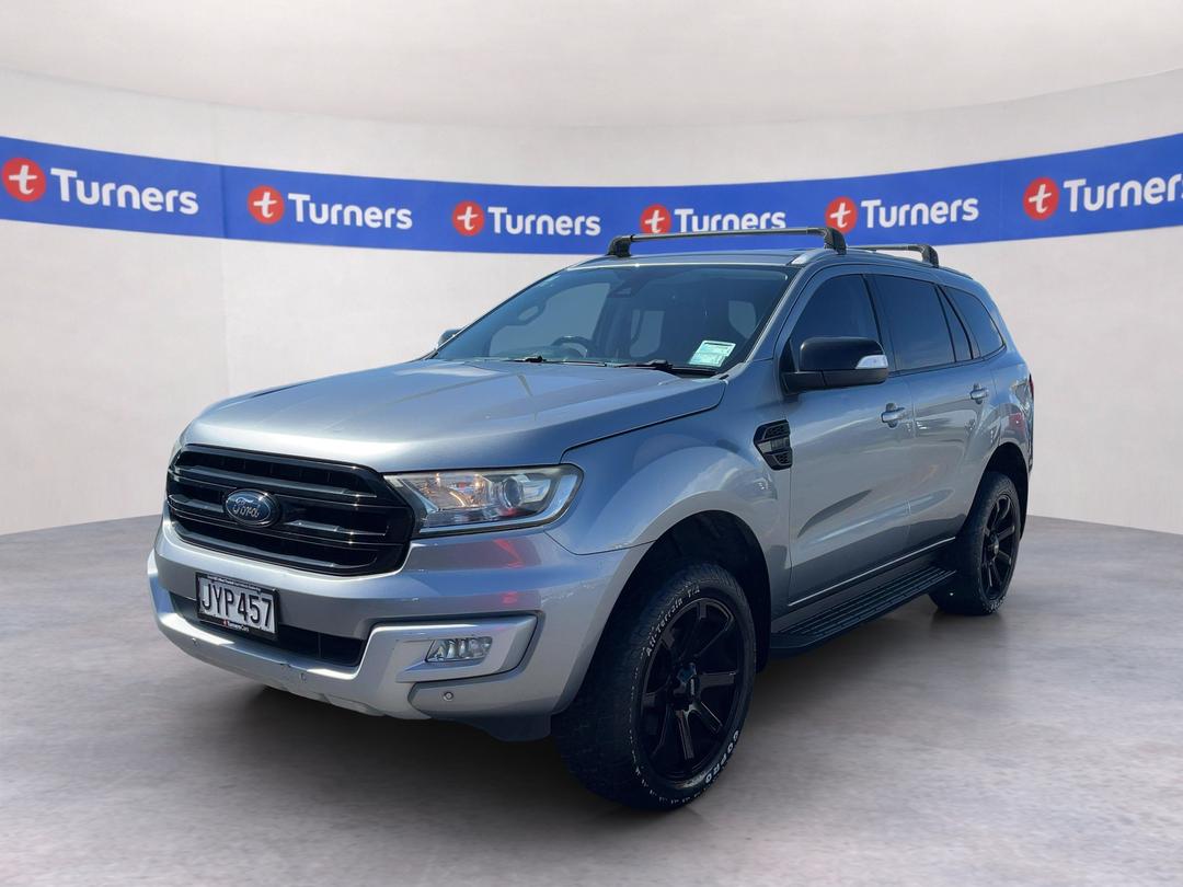 Photo '4' of Ford Everest