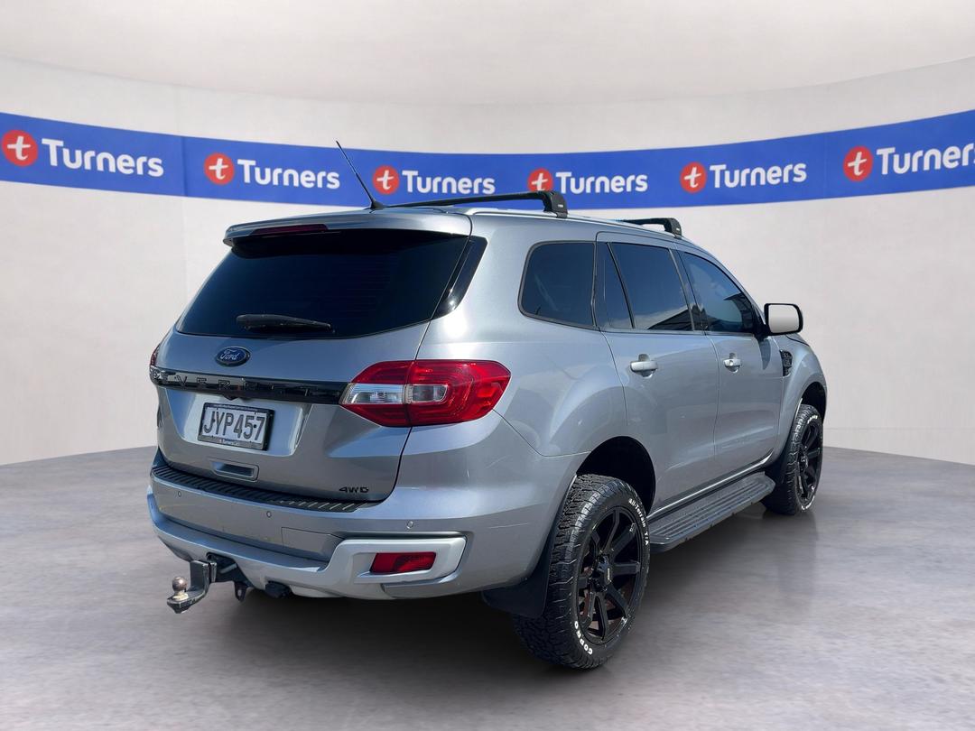 Photo '7' of Ford Everest