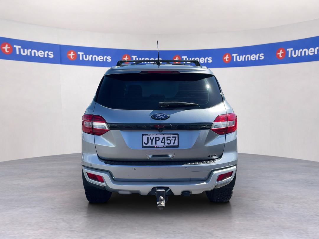 Photo '6' of Ford Everest