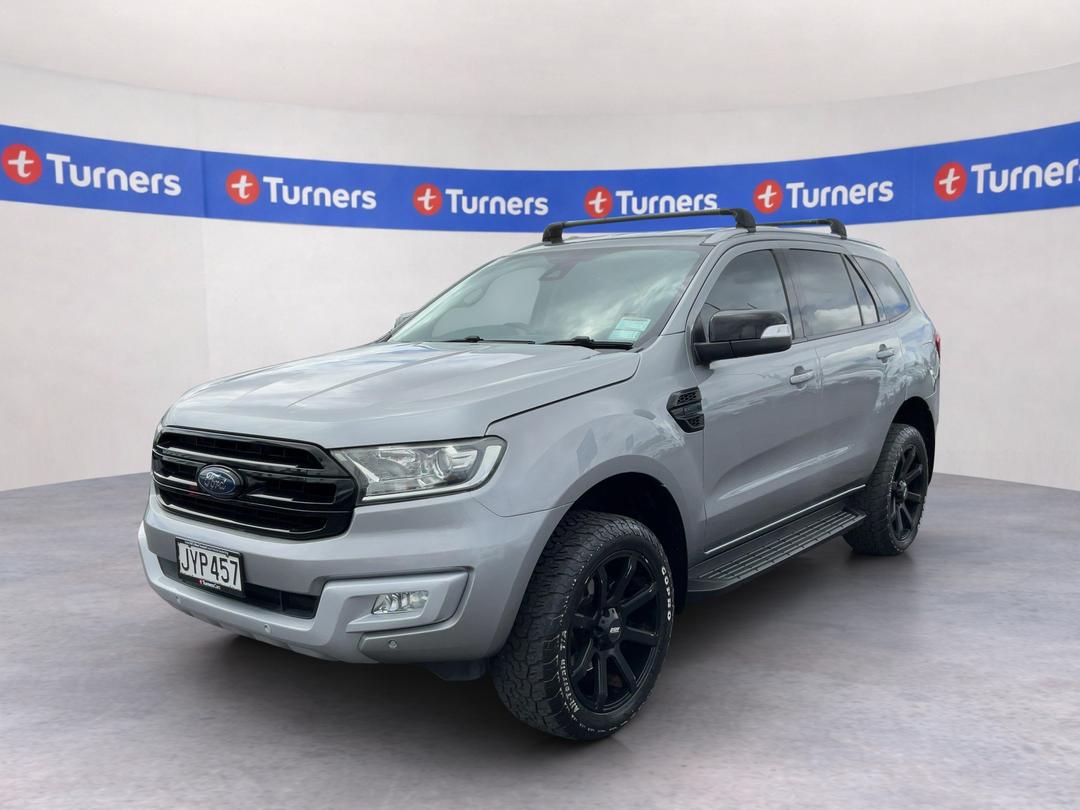 Photo '4' of Ford Everest