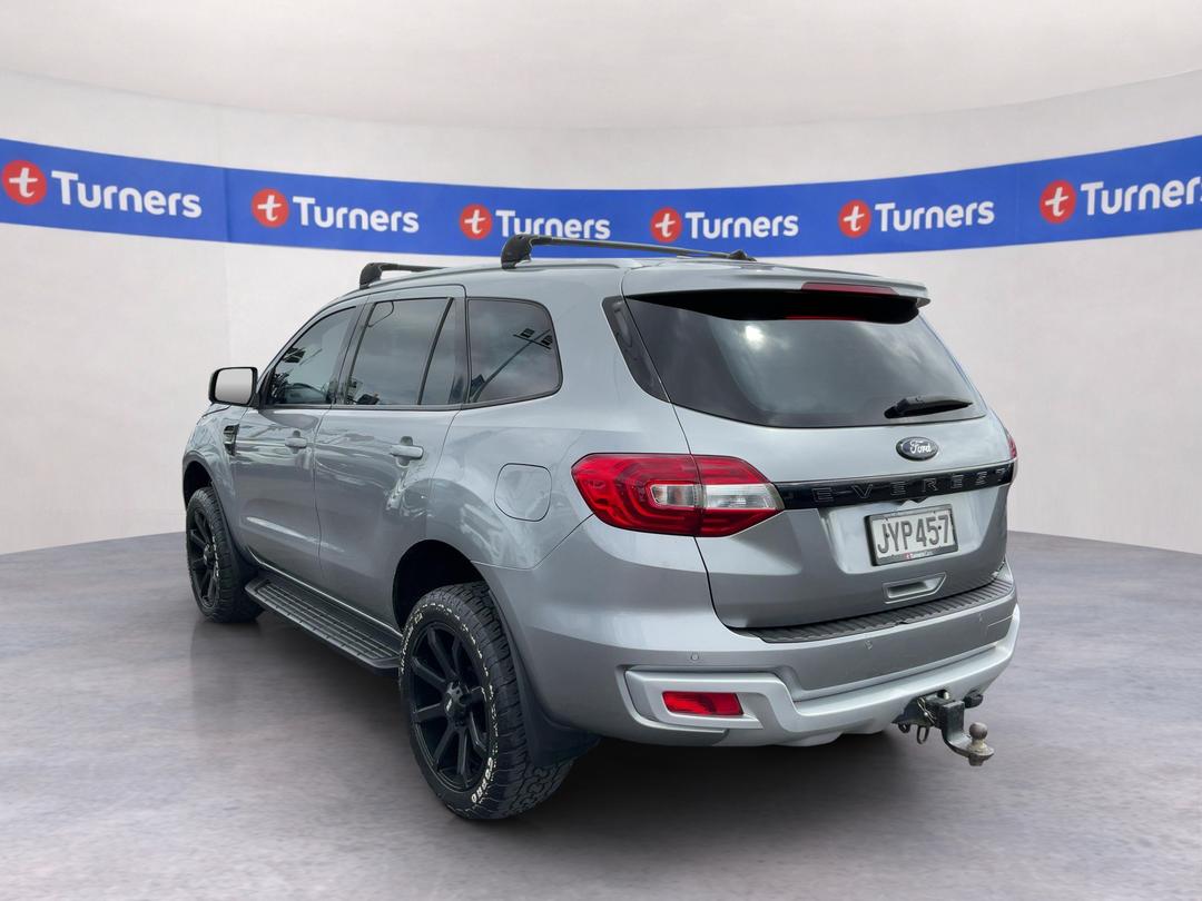 Photo '5' of Ford Everest