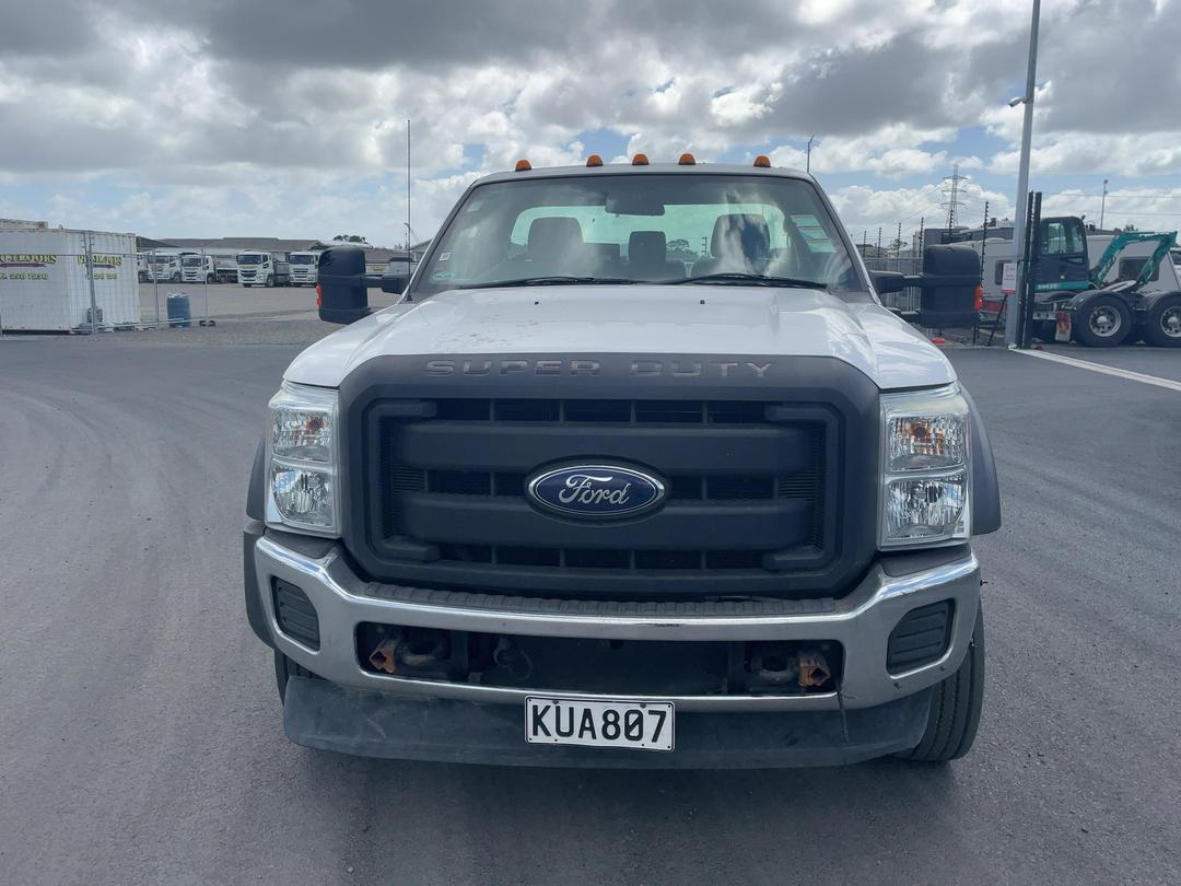 Photo '10' of Ford F550 Cab Chassis