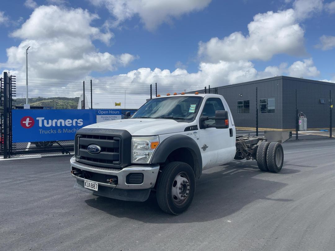 Photo '9' of Ford F550 Cab Chassis