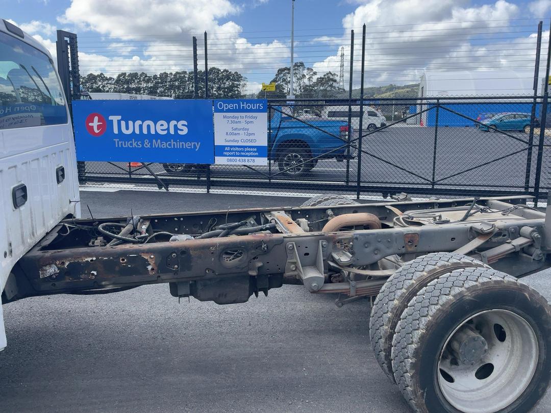 Photo '24' of Ford F550 Cab Chassis