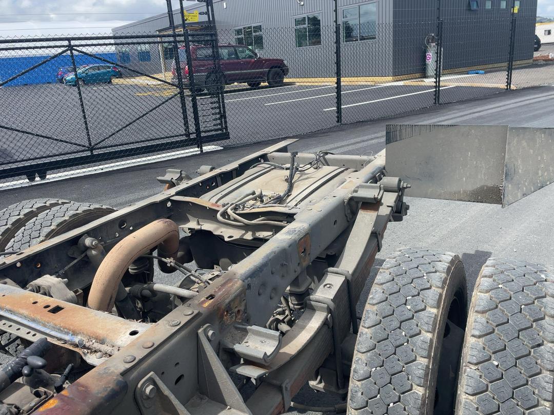 Photo '26' of Ford F550 Cab Chassis