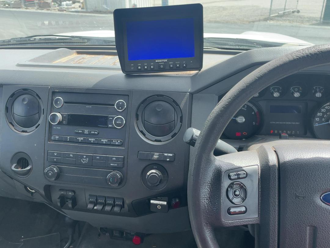 Photo '16' of Ford F550 Cab Chassis