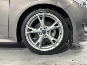 Photo '9' of Ford Focus